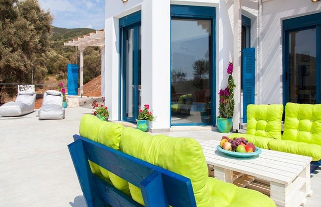 Zidanos Luxurious Villa - Foto 23