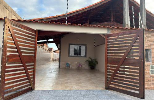 Casa com piscina garagem para 4 carros - Foto 13