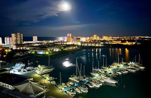 Atico de lujo vistas dos mares - Foto 34