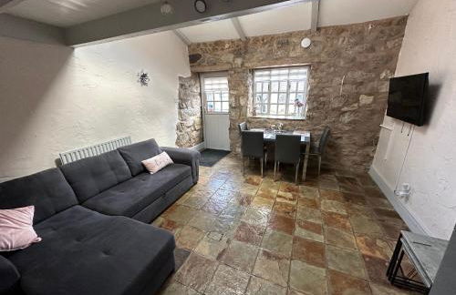 Dwylig Isa Holiday Cottages - Photo 17