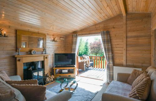 Waterfall Lodge - Photo 2