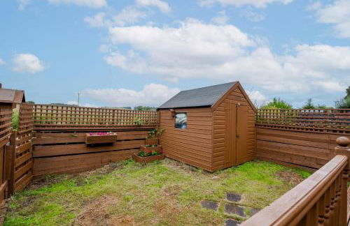 2 Bedroom House-Free Parking - Photo 28