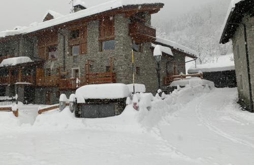 Bilocale pietra e legno immerso nella natura - Foto 3