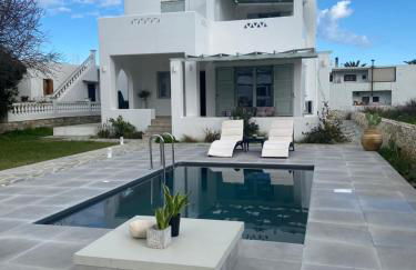 Zandre Luxury Suites - Photo 3