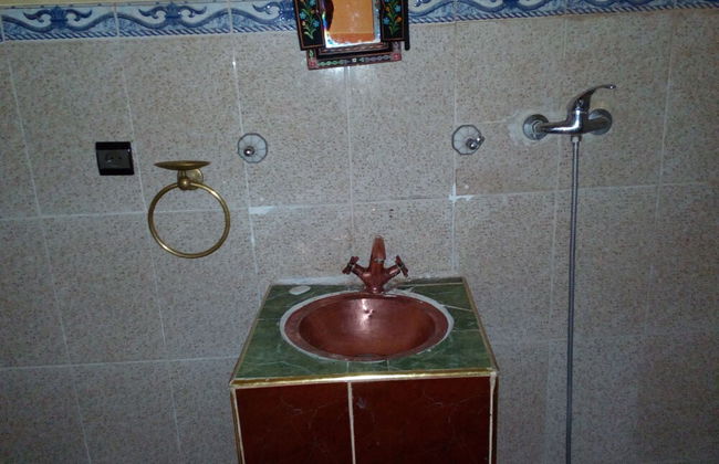 Room in Guest Room - Gîte Tawada - Happy Valley - Room for 3 People - Photo 4