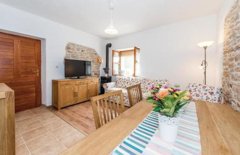 Three-Bedroom Holiday Home In Mratovo - Foto 2