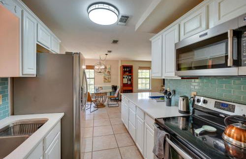 Waterfront Pass Christian Oasis about 2 Mi to Beach! - Foto 10