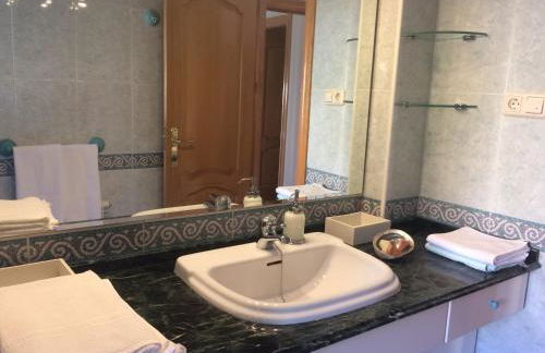 Bonita casa en Barrio de Monachil - Foto 44