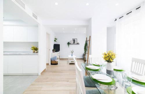 Descubre Granada Piso en el Centro de la Ciudad - Foto 19