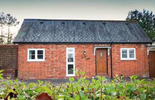 South Lodge - Photo 2