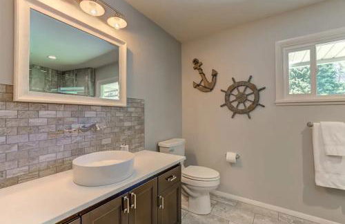 Welk Manor Private Waterfront Retreat on the Spokane River - Foto 8