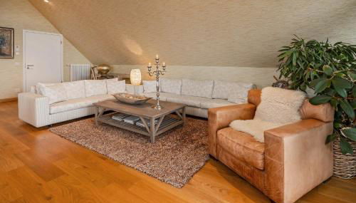 Wellness-Oase mit Wasserblick, Pool, Sauna & Fitnessbereich - Foto 5