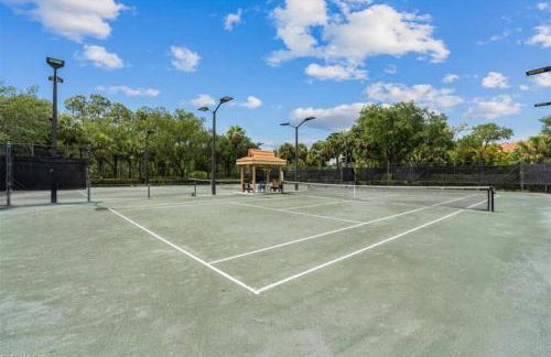 Falling Waters Resort Style Getaway - Foto 26