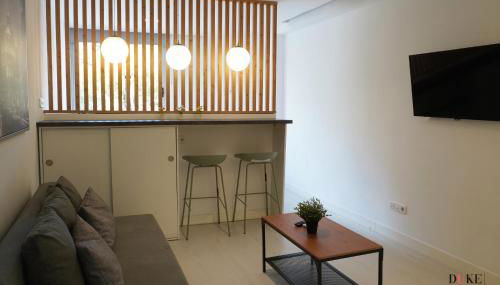 Almagro Apartments - Photo 4