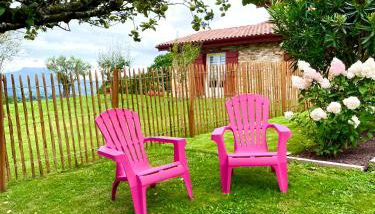 Le jardin d'Opporak - Jardin privé avec vue montagne - Foto 5, Garden, sunbed