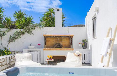 Irini's B & W house with jacuzzi - Photo 29