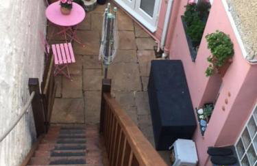 Modern studio apartment with outstanding views, sleeps 2 - Photo 12