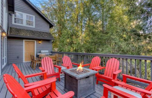 Lazy Bear Lodge · Spacious 6BR Lodge with Chef's Kitchen, Hot Tub, Golf Views and more - Foto 56