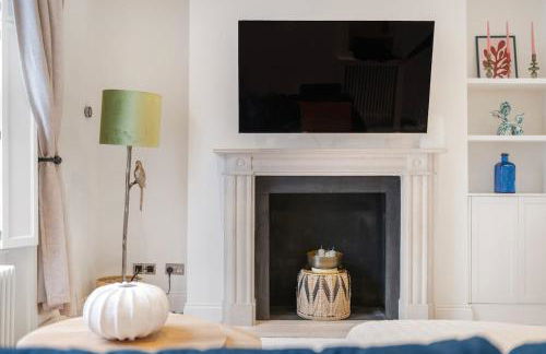 New stylish 3-Bed Pimlico House near Big Ben - Photo 33