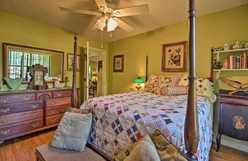 Waterfront Midway Home with Sunroom and Large Yard - Foto 20