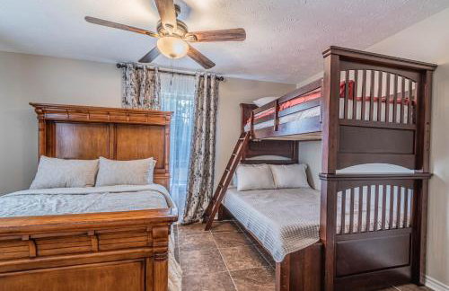 Country Getaway 4 Bedroom Resort in 10 Acre Lot - Foto 38