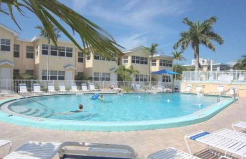 IT'S A SHORE THING - stay, relax, & enjoy! - Foto 58