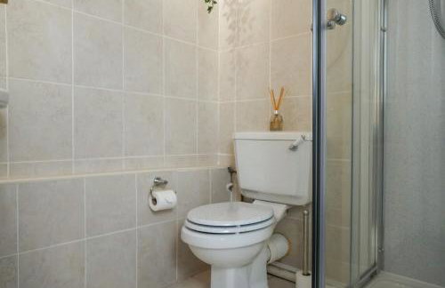 South Devon - River Dart Views - Free Parking - Pet Friendly - Photo 14