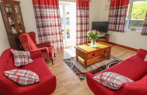 Broadford Farm Bungalow - Photo 4