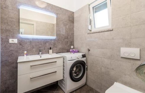 Awesome Home In Drazice With Wifi - Foto 16