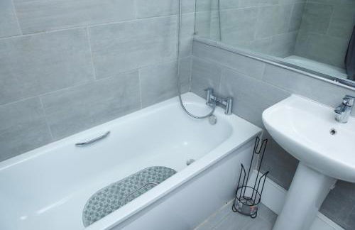 2 Bed Apartment with all amenities - Foto 11