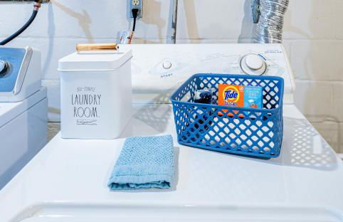 Rachel's Private Hideaway with king bed, kitchen, laundry, parking and big yard - Foto 13