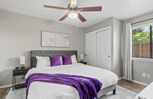 Alder Stay 3BD Townhome in Heart of Arlington - Foto 15