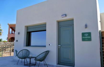 Manifesto Suites - Photo 7