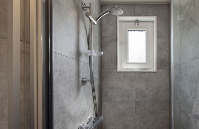 Chalet in De Peel Near Forest - Photo 9