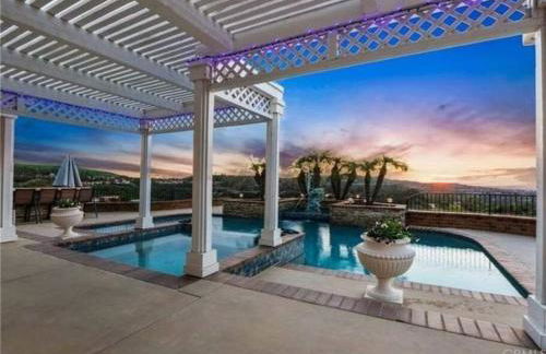 Majestic Anaheim Panorama Hill Home With Sunset - Foto 20