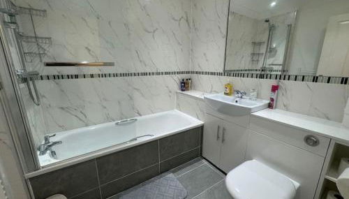 2 bedroom, Parking, Hounslow St - Foto 5