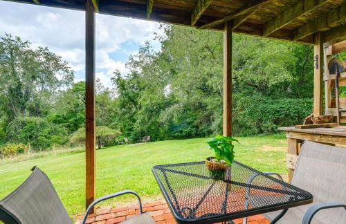 Blacksburg Hideaway with Hot Tub about 5 Mi to Campus! - Foto 23