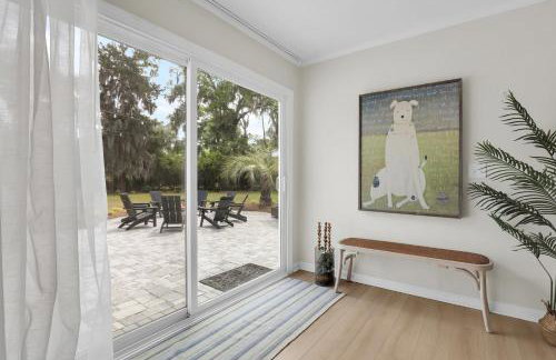 NEW! The White House, with 2 King Ensuites close to Parris Island and Downtown - Foto 26