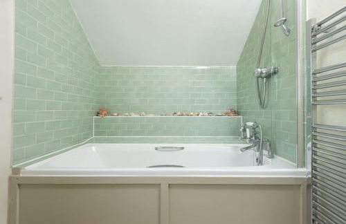 Sparnal Stitch and the Hideaway - Foto 22