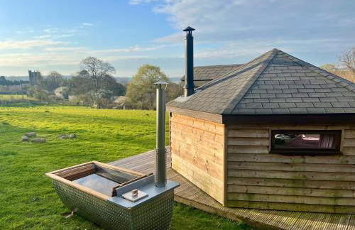 Lower Marsh Farm Glamping - Photo 5