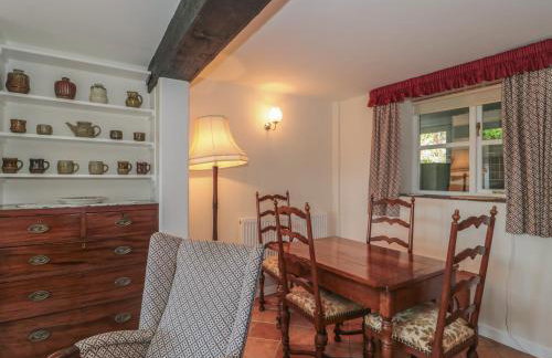 Stonecutter's Cottage - Photo 2