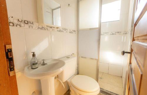 Apto com Wi-fi, garagem e vista das montanhas - Foto 15