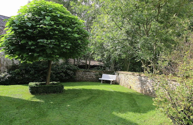 Unique Holiday Home in Virton with Hot Tub - Foto 65