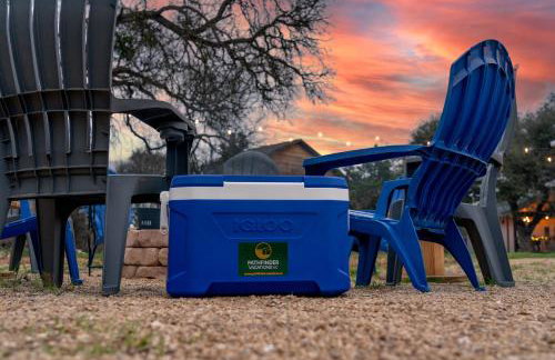 Game Barn, Cowboy Pool, 17ft Movie Screen - sleeps 10 - Foto 43