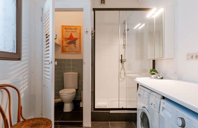 Charming Mansion in Vibrant Antwerp - Photo 34