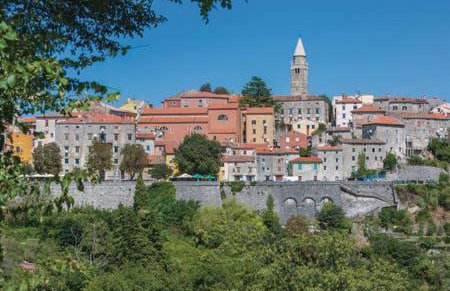 Apartment Quiet Getaway - Photo 9