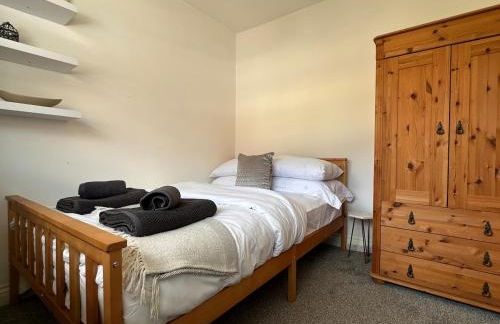 3 bed house in Risca - Foto 11