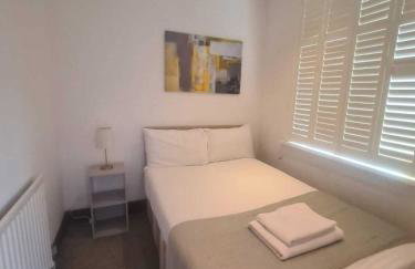 Blyth two bed exec apartment - Foto 1