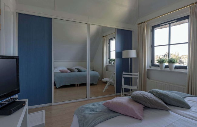 Villa w/ Electric Charging & Parking - Foto 5