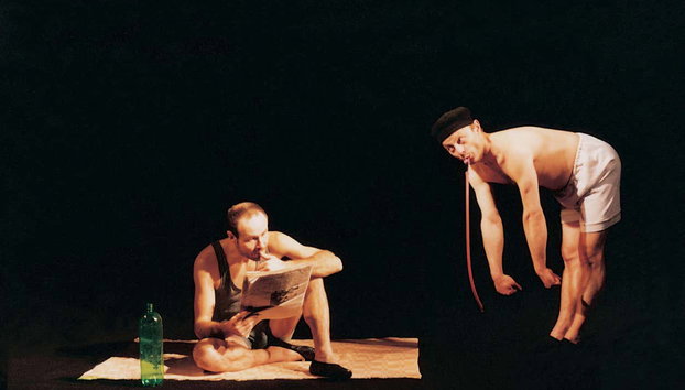 IMAGE Black Light Theater - Photo 3, Disfrutando de la obra